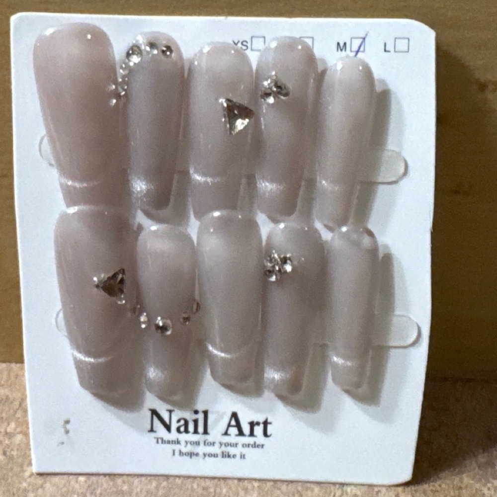 Nail Art Mauve Nude Cat Eye Press On Nails Long Coffin Rhinestone Accents Size M